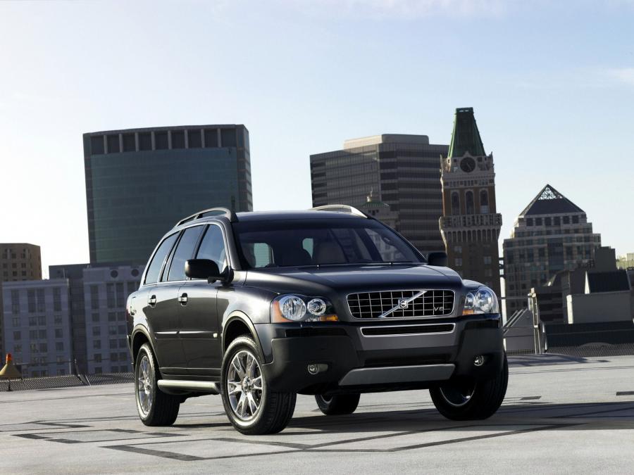  Volvo XC90 V8 2005 года  (фото 13 из 29)
